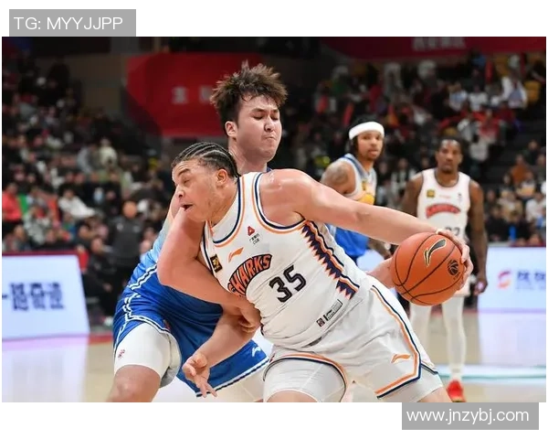 上海篮球队在冠军赛中的个人能力表现分析与总结