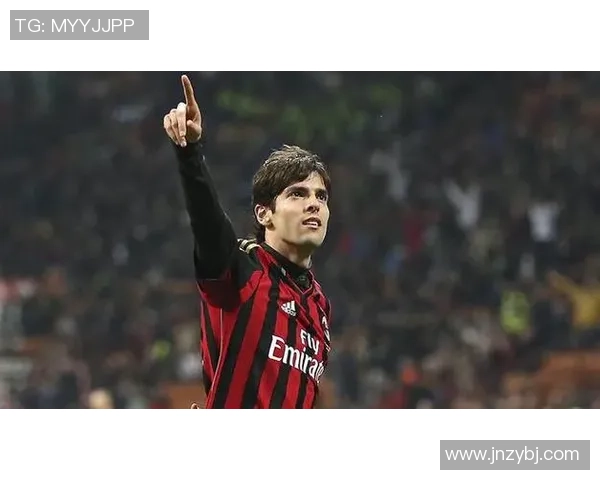 小新心目中的足球明星究竟是谁让我们一起揭晓他的偶像之谜