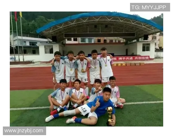 足球明星共庆中秋佳节传递团圆祝福与快乐时光 足球明星共庆中秋佳节传递团圆祝福与快乐时光